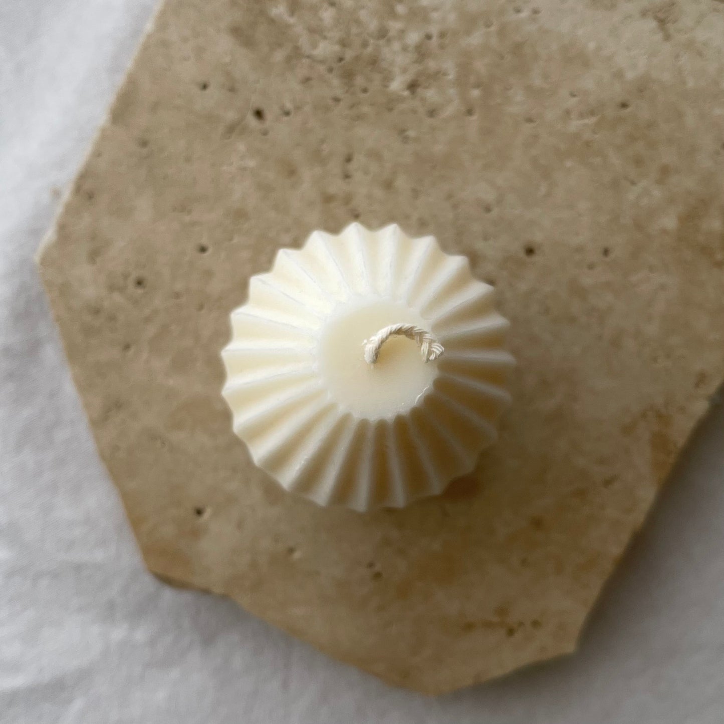 Artemis Sculptural Candle