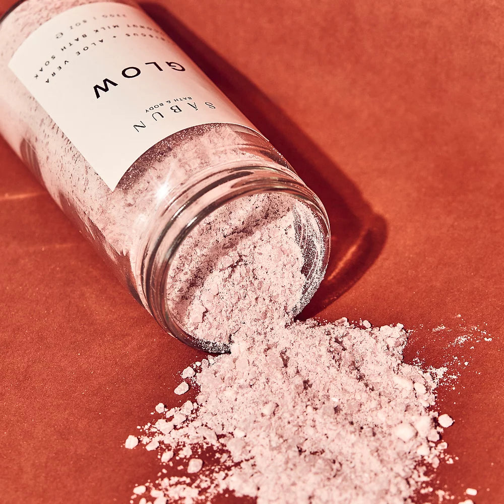 Glow Coconut Milk Hibiscus & Aloe Vera Bath Salt Soak